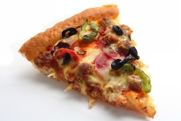 Пицца с куриной печенью и помидорами