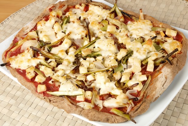 Пицца с тунцом и стручковой фасолью