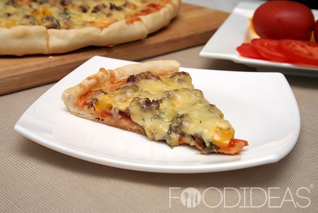 Пицца со свиным фаршем