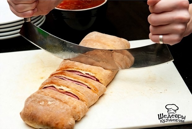 Пицца в рулете