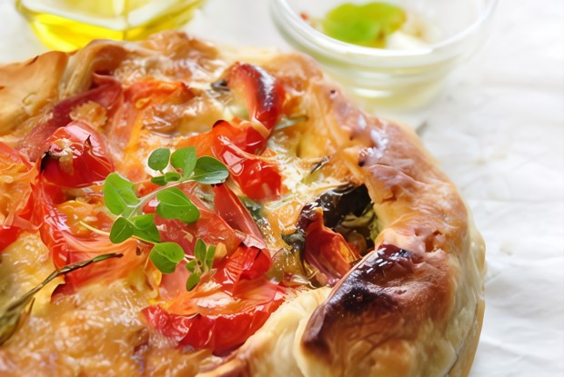 Пирог с цукини, черри и бокончини