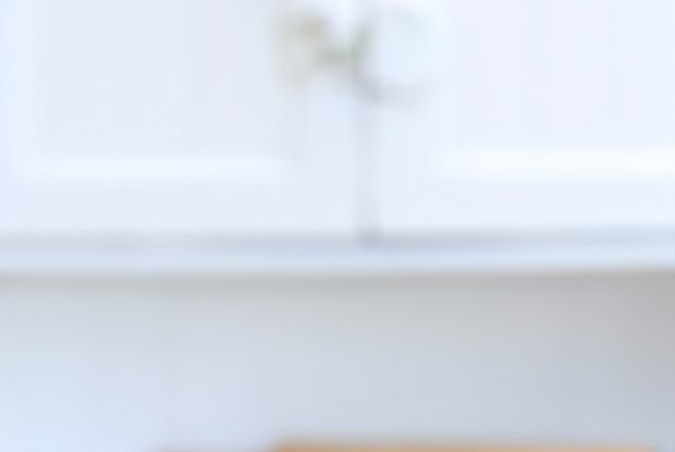 Пирог с цукини, лимоном и кедровыми орешками