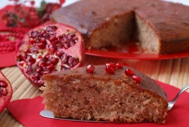 Пирог с гранатовым соком