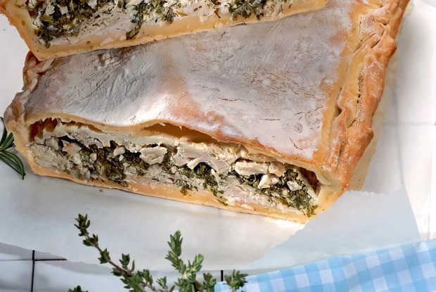 Пирог с индейкой и шпинатом