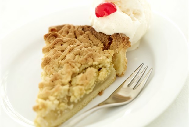 Пирог с яблоками, медом и имбирем