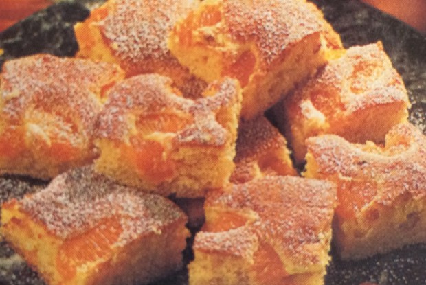 Пирог с консервированными мандаринами