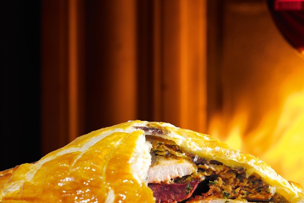 Пирог с курицей и печенкой