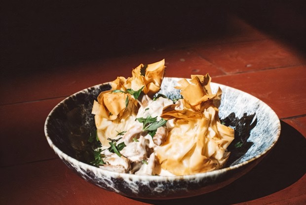 Пирог с лисичками в тесте фило