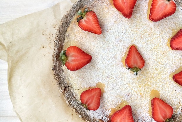 Пирог с творожной начинкой