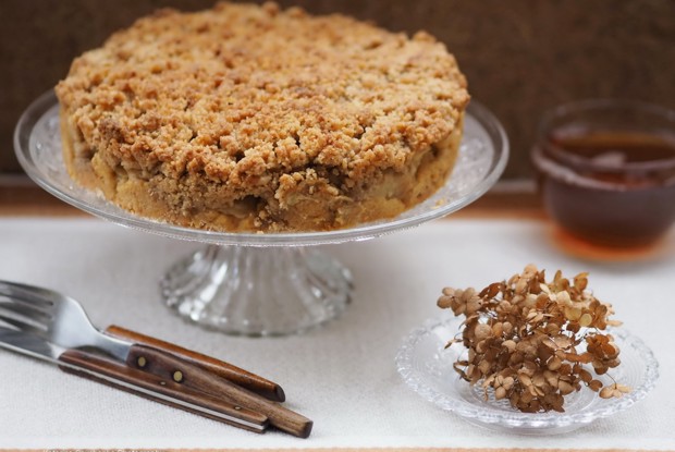 Пирог с яблоками и штрейзелем