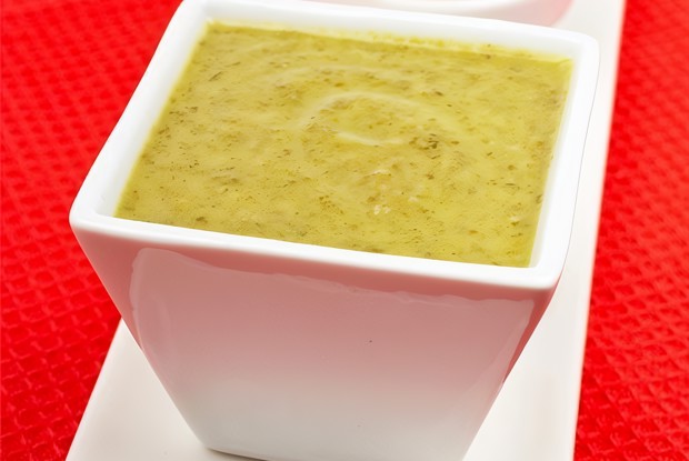 Пюре из шпината, базилика и рикотты