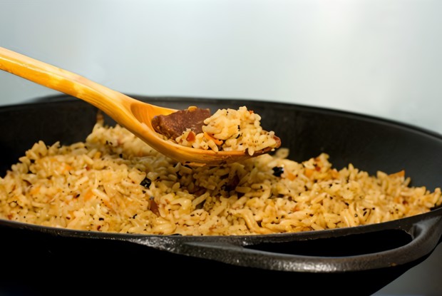 Плов с бараньей лопаткой