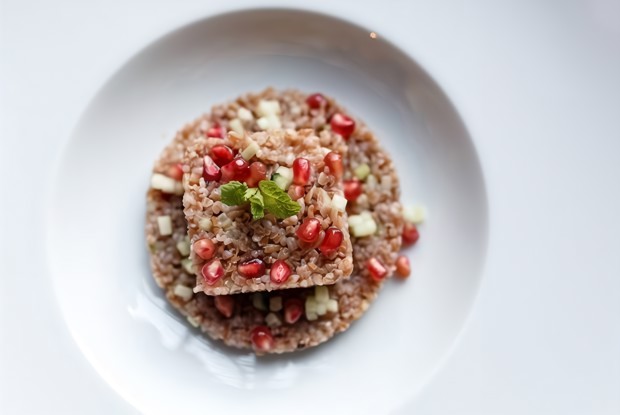 Полба с огурцом и гранатом от Фёдора Верина