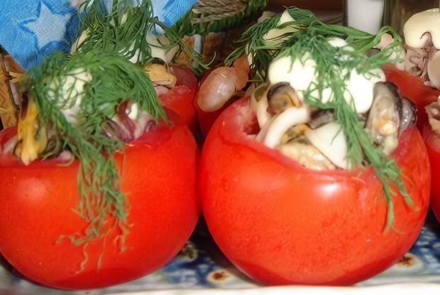Помидоры фаршированные грибами