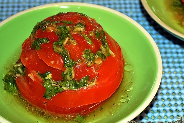 Помидоры маринованные за 30 минут