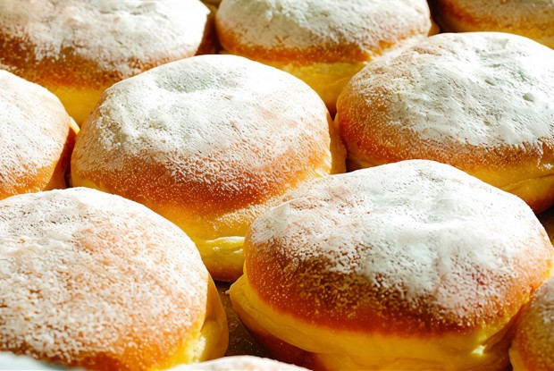 Пончики из рикотты с лимонной цедрой