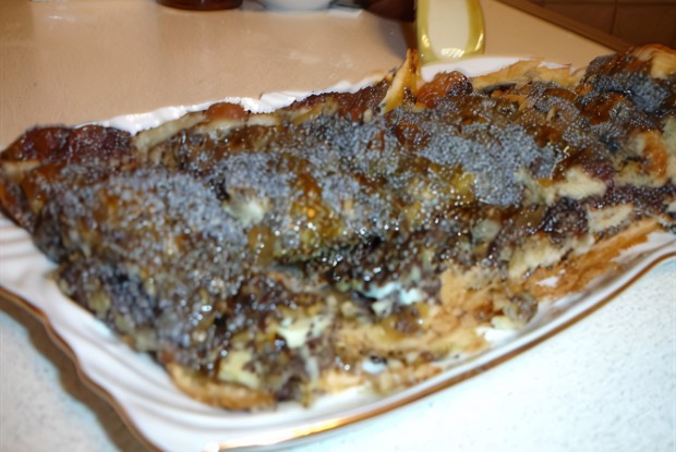 Постный маковый рулет