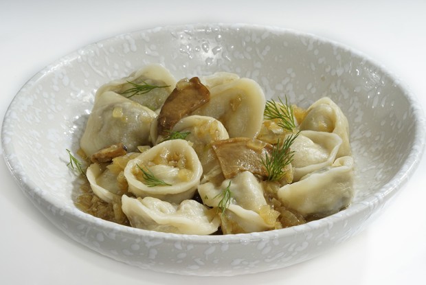 Постные пельмени с грибами и картошкой