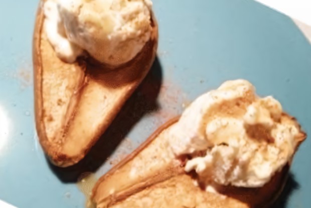 Пряное творожно-грушевое мороженое