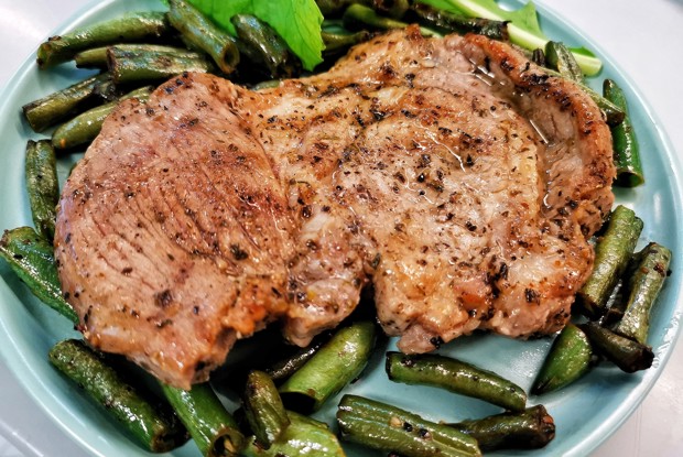 Пряный свиной стейк