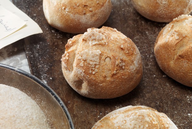 Пшенично-цельнозерновые булочки