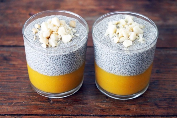 Пудинг с семенами чиа и манго