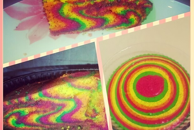 Радужный сметанный пирог с маком