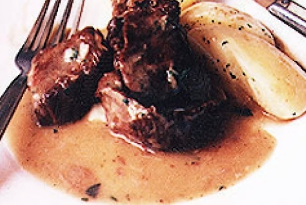 Рагу из говядины по-бургундски