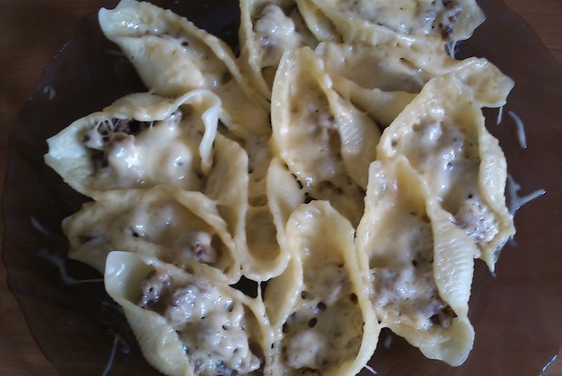 Ракушки фаршированные мясом