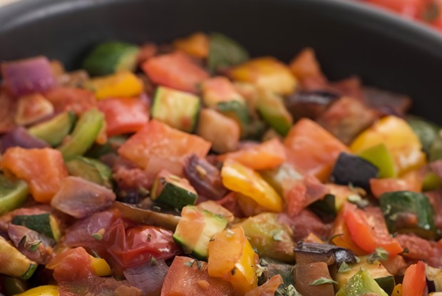 Рататуй из кабачка с картофелем