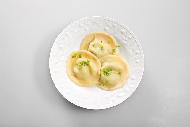 Равиоли с цукини, рукколой и сливочным сыром