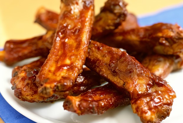 Ребрышки, тушеные в кофейно-перечном соусе
