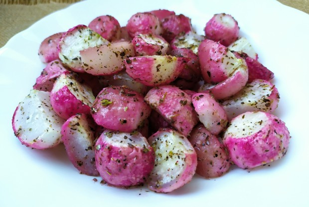 Редис, запеченный с прованскими травами