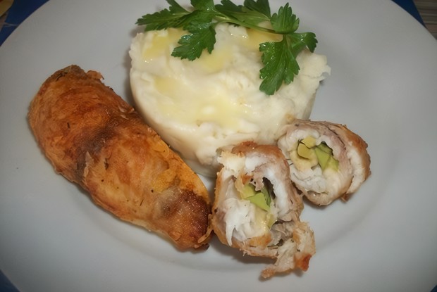 Рыбные рулетики с овощной начинкой