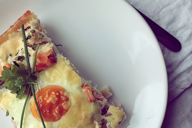 Рыбный пирог с картофелем и сливочным соусом