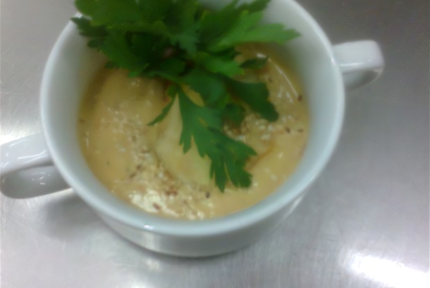 Рыбный суп с крабовым мясом