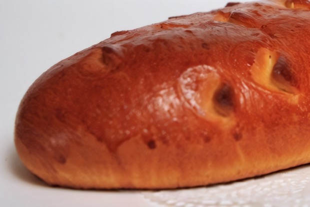 Рыбник с целым судаком