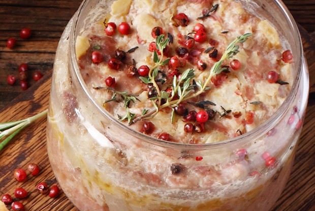 Риет из индейки с яблоком и корнем сельдерея