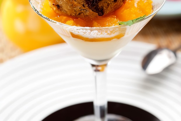 Рикотта с апельсиновым соусом