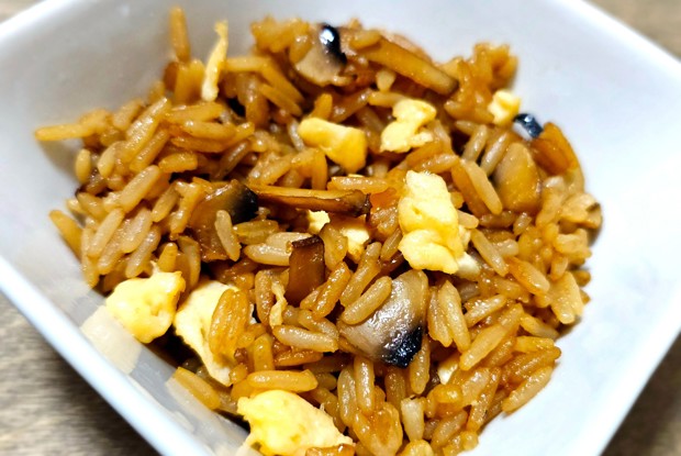 Рис с грибами в соусе терияки