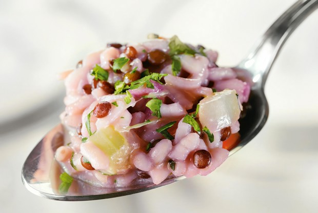 Рисовая каша с черной чечевицей