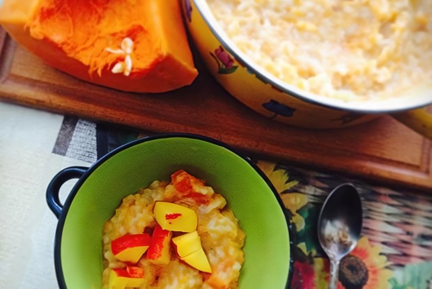 Рисовая каша с тыквой и корицей