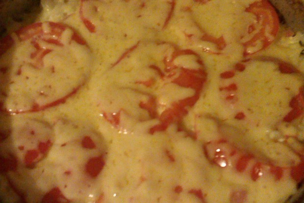 Рисовая запеканка с колбасой и сыром