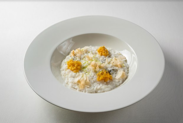 Рисовая каша с кокосом и манго