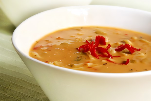 Рисовый суп с имбирем и орехами