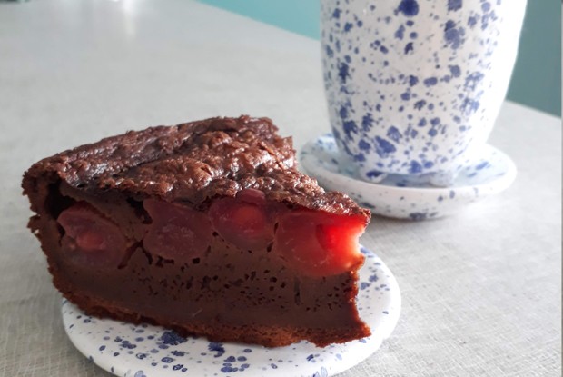 Рисовое клафути с вишней