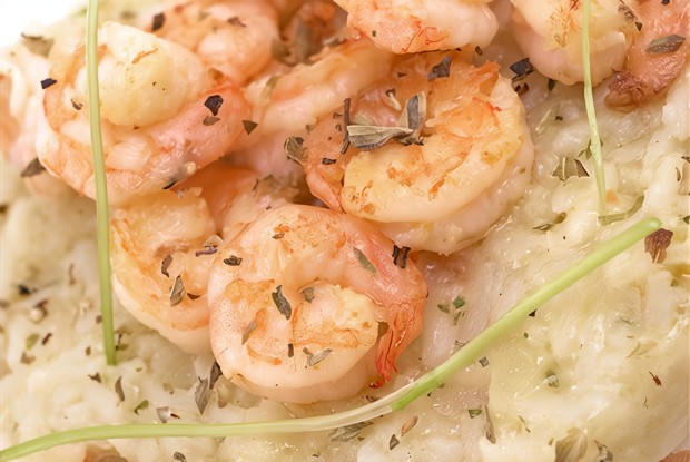 Ризотто с креветками и белым вином