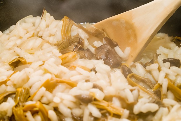 Ризотто с лисичками и луком-шалотом