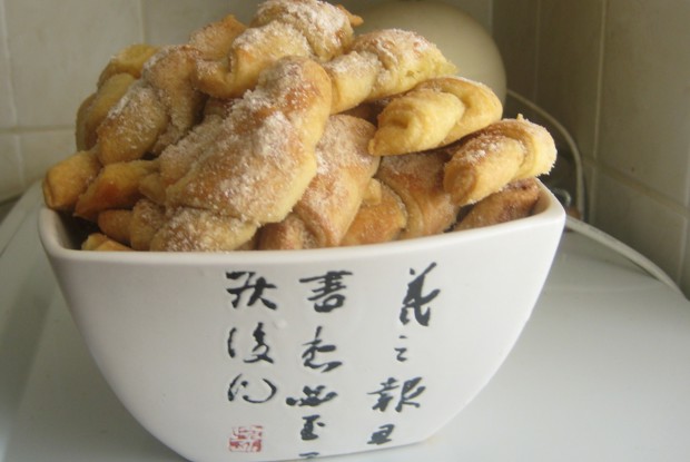 Рогалики из творожного теста на маргарине