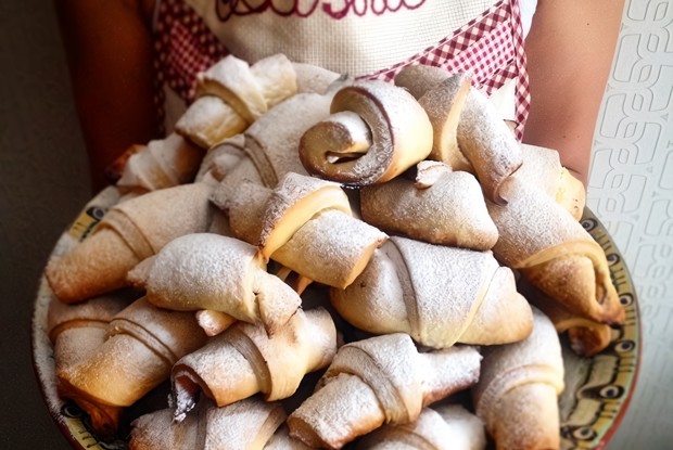 Рогалики с абрикосовым джемом